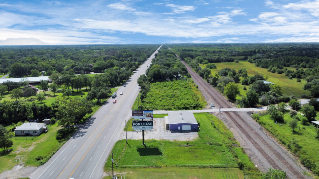 19629-E-Highway-6-Alvin-TX-Building-Photo-7-LargeHighDefinition