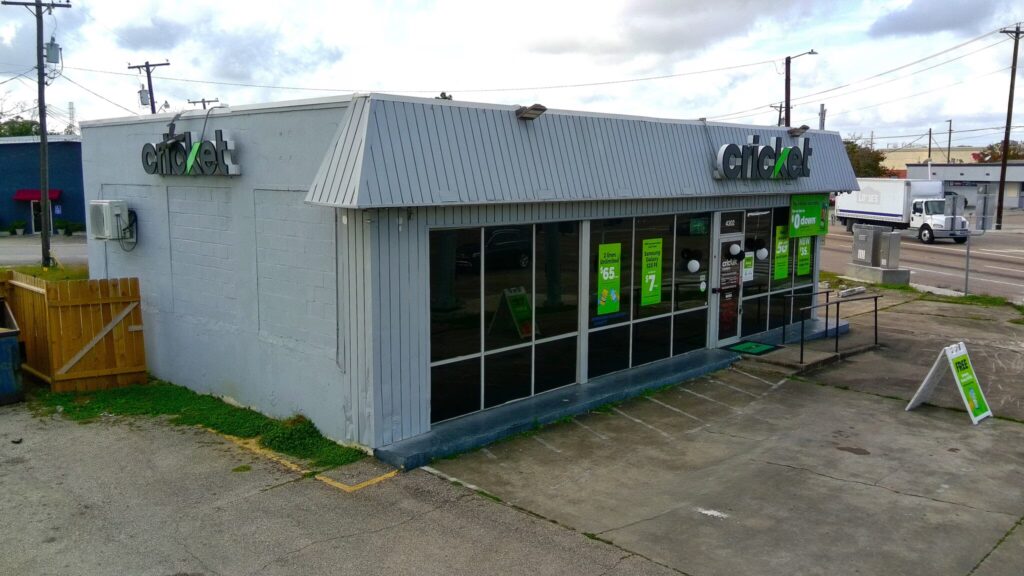 4302-Highway-3-Dickinson-TX-Building-Photo-4-LargeHighDefinition